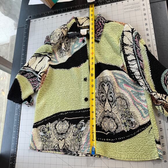 Y2K Crinkle Texture: Bala Bala Abstract Popcorn Knit Jacket (Size Large) - Picture 9 of 13